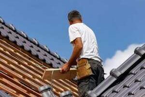 Rekonštrukcia strechy predĺži životnosť vášho domu a výrazne zvýši jeho hodnotu.